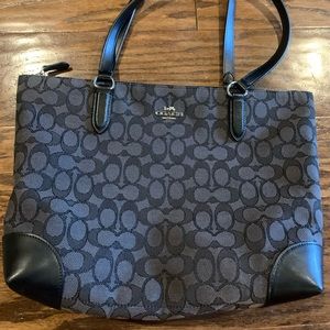 Coach Tote